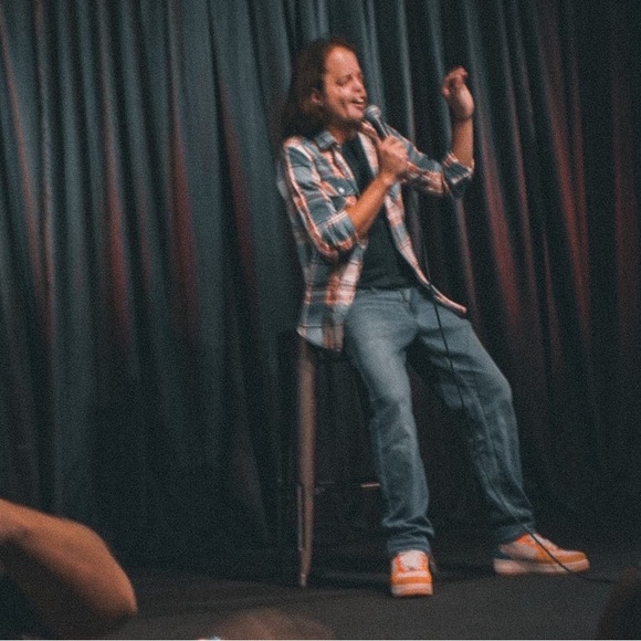 Meet your Posher, Shea - Picture 3 of 3